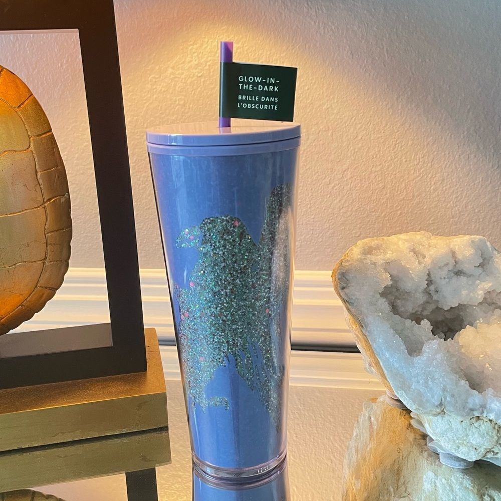 Starbucks GITD 2022 Halloween Periwinkle Raven Glitter & Glow in the Dark Venti - Picture 2 of 4